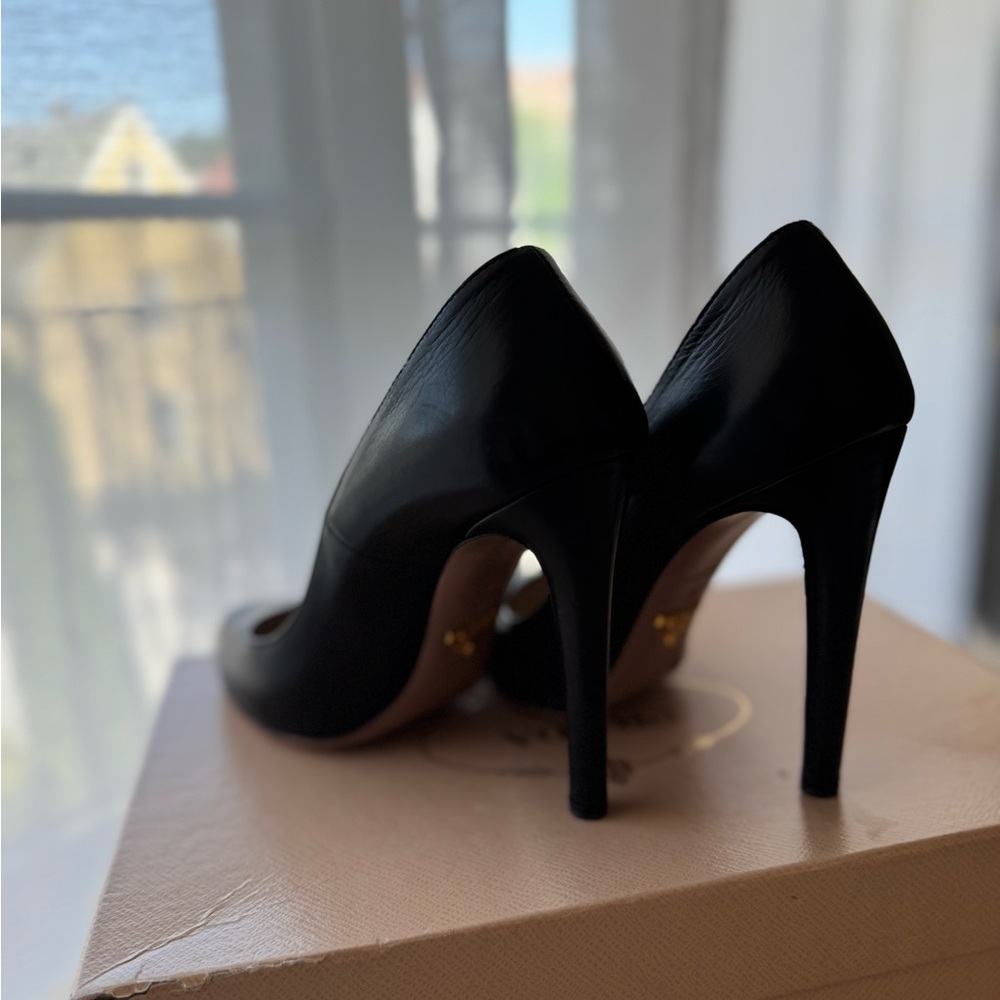 Prada Classic Black leather heels
